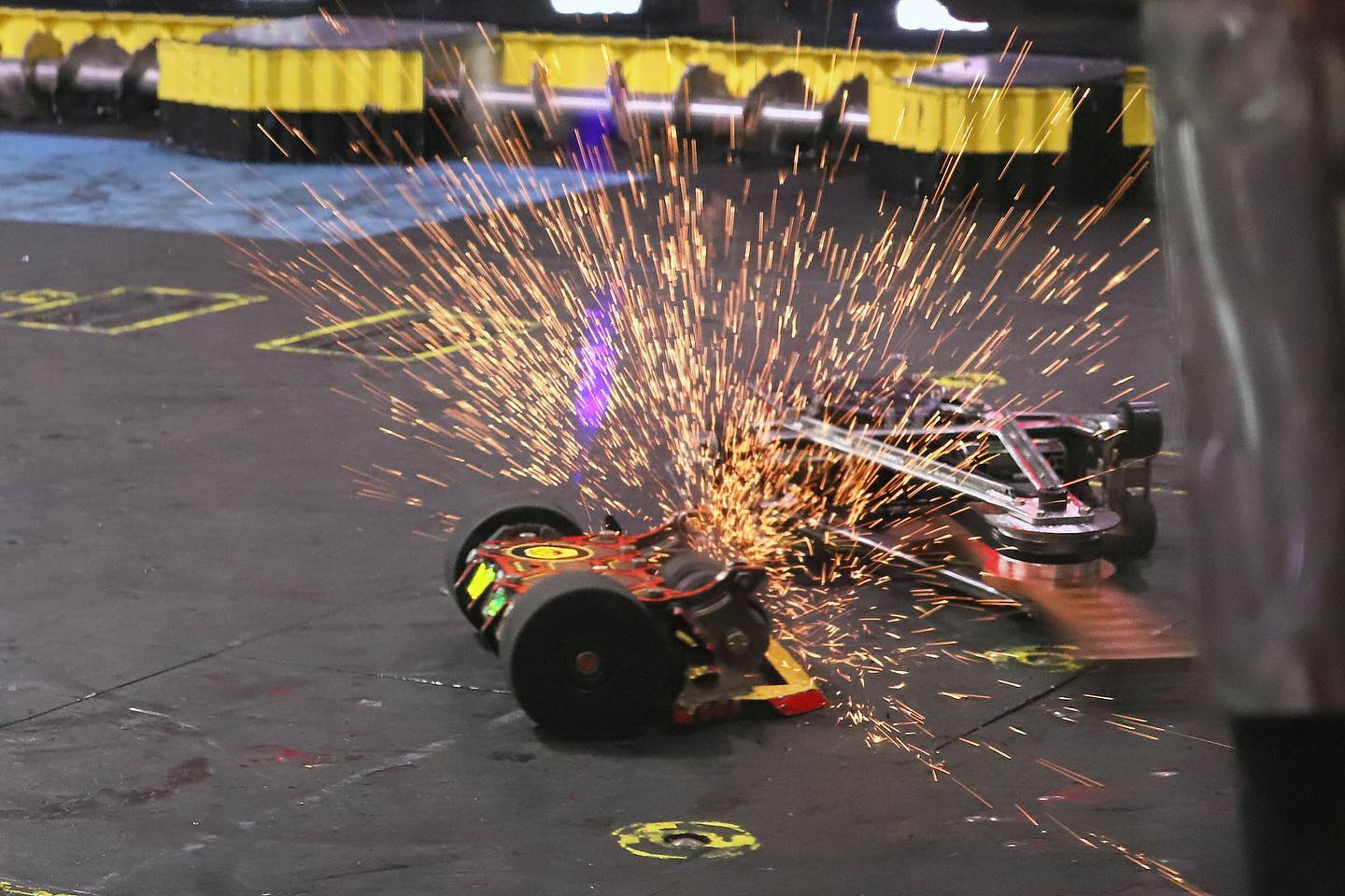 FingerTech 9 inch Triton "Anchor" Bar